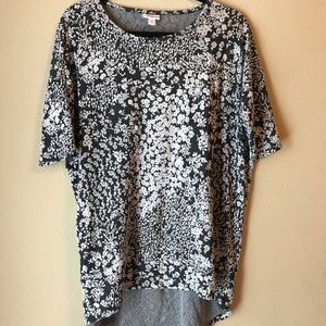 LuLaRoe Irma Top